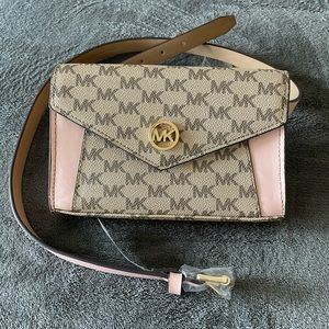 Michael Kors  Fanny pack
